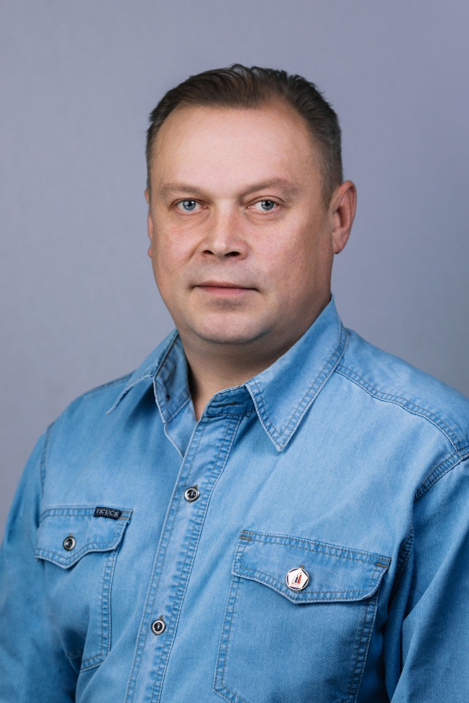 Манаков Евгений Борисович